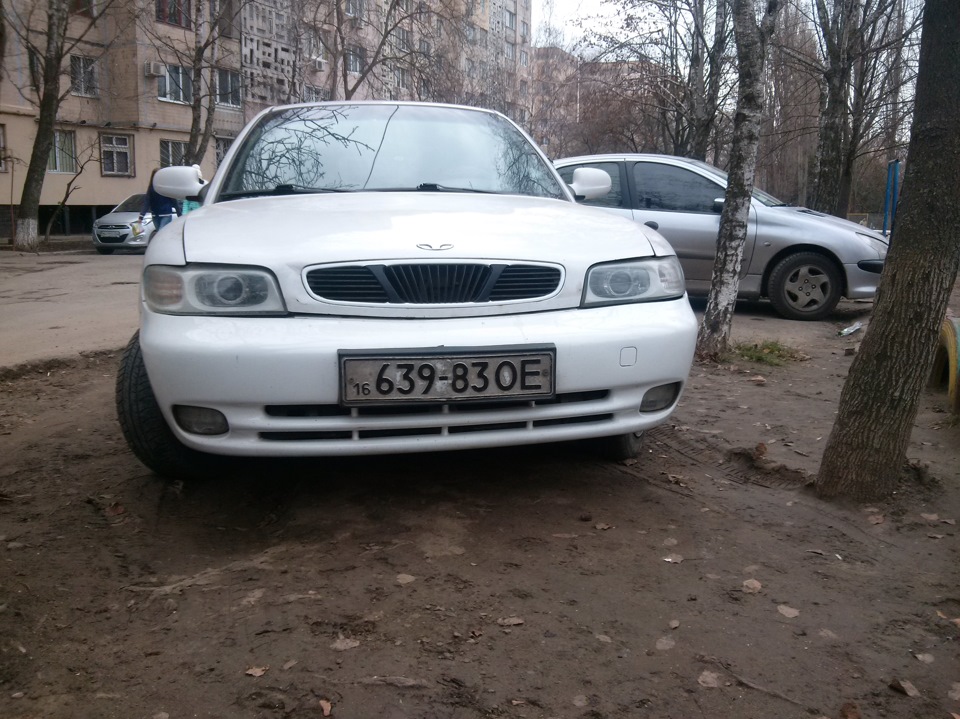 Грати в колір кузова 3