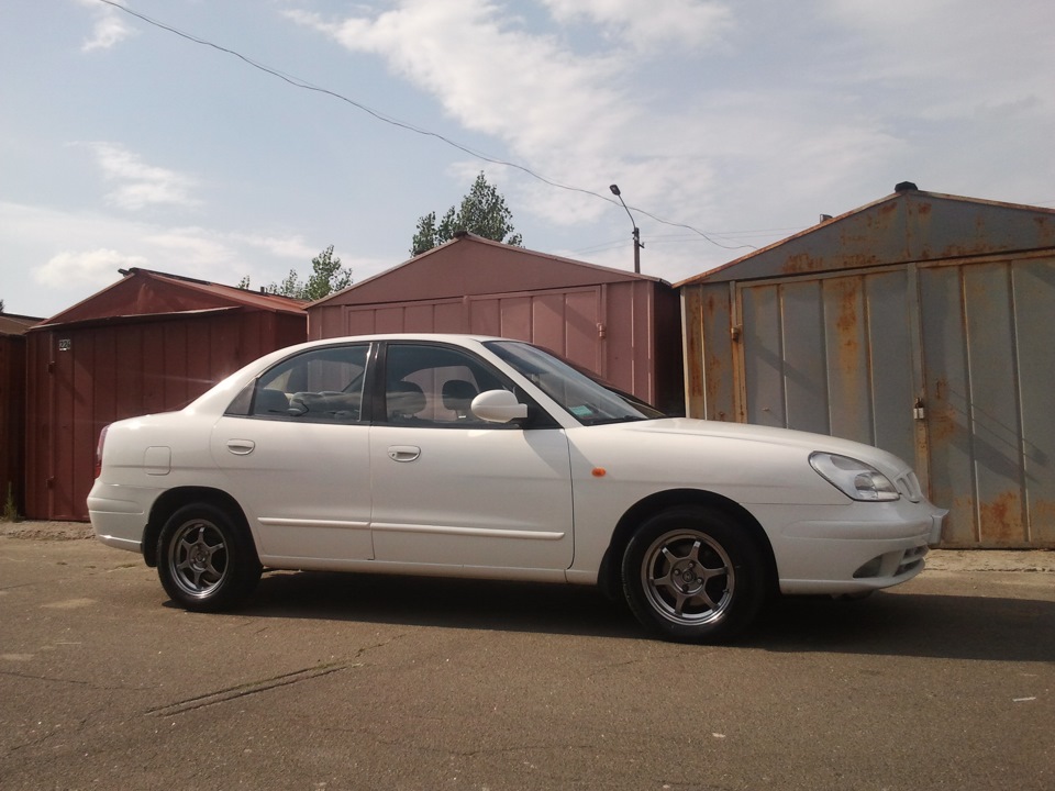 SONAX Xtreme Polish+Wax2 Sensitive. 1