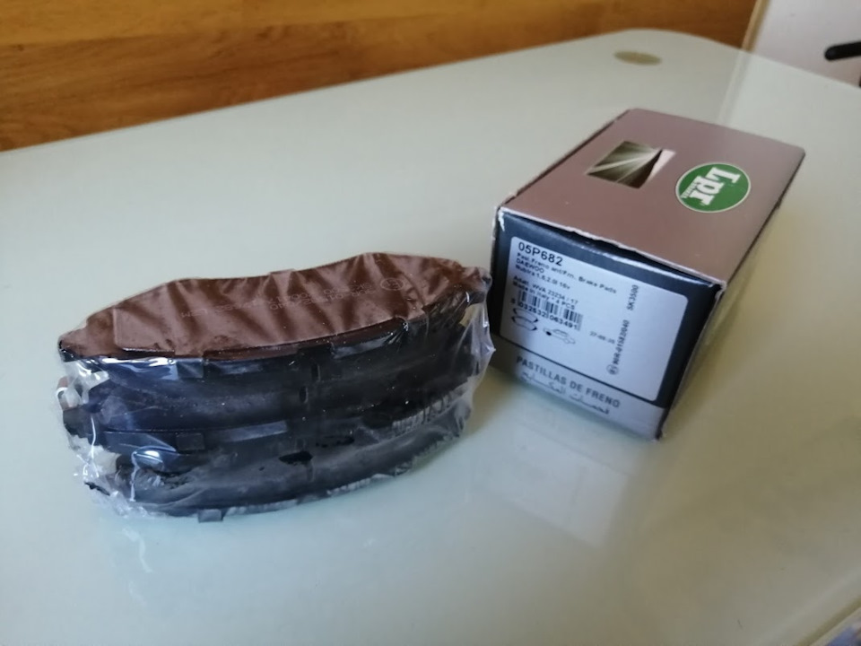 Заміна передніх гальмівних дисків та колодок Нубіра 1 1.6 3