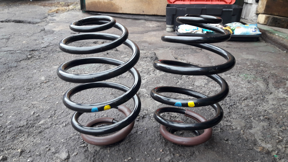 10. Заміна задніх пружин 1