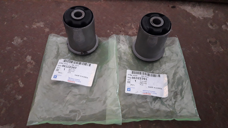 17. Заміна сайлентблоків задньої балки та гальмівних шлангів 1