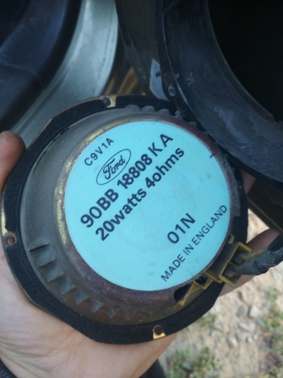 Акустика сенс Hertz Uno k130 1