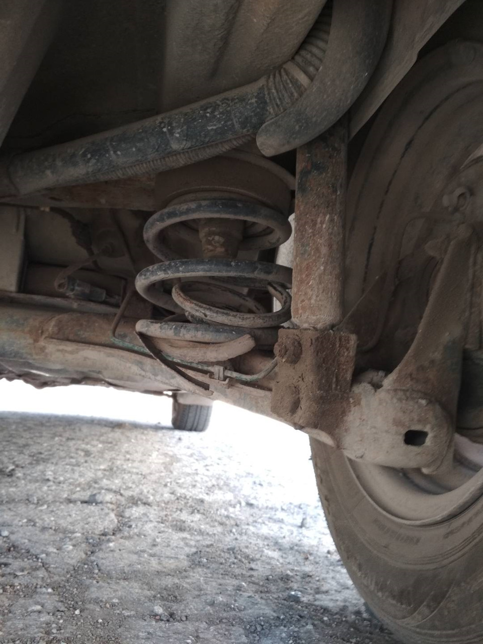 HELP! Задня пружина сенс. 3