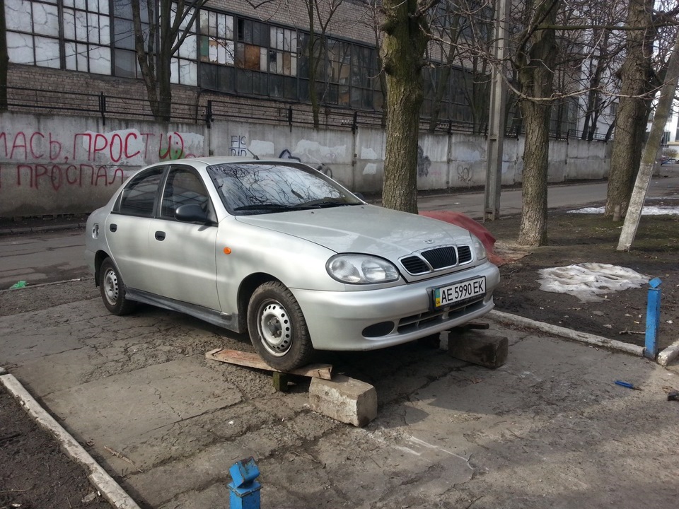 Змінив масляний фільтр та олію… 1