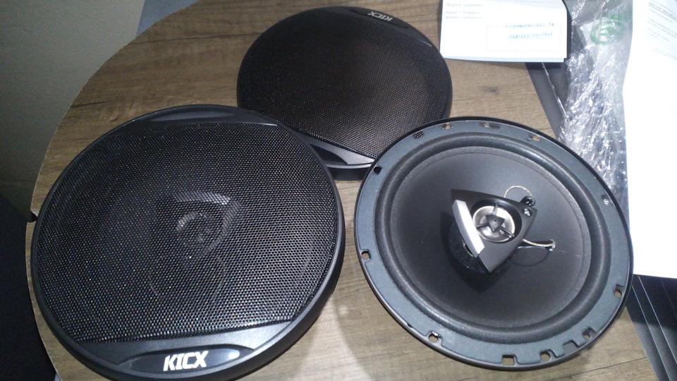 JVC KD-X220 & Kicx DC 652 MR 3