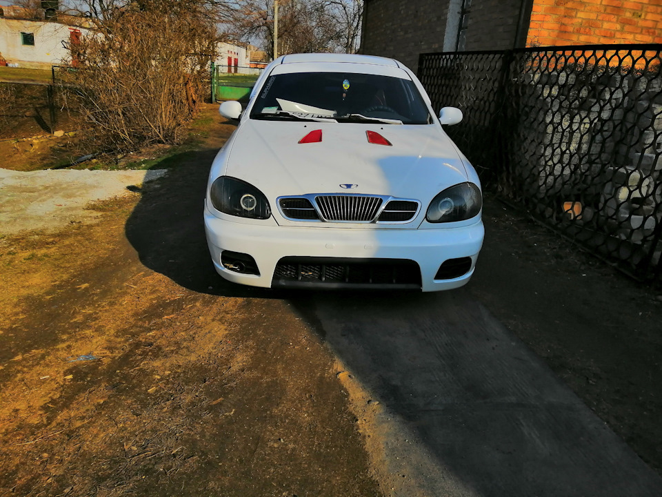 Ноздрі Kadett GSI і вії 2