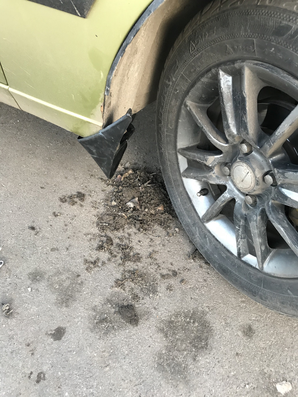 Передні гумові бризковики 4