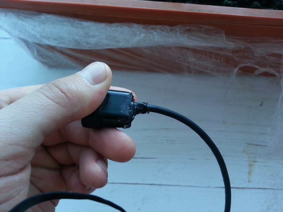 USB заряджання для телефону в штатну заглушку Daewoo Sens/Lanos 4