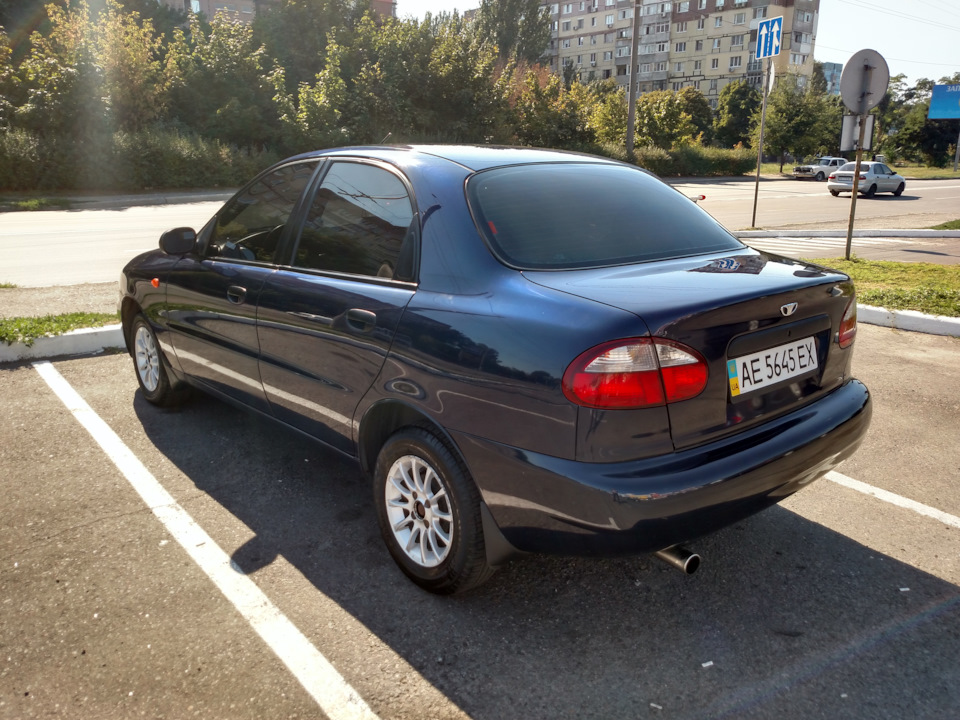 Піст продажу авто 5