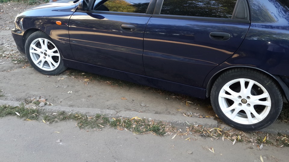 Пороги дуже прикрасили авто 5