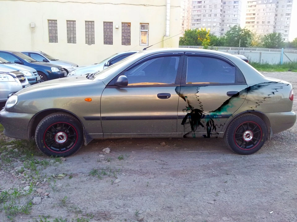 Хочу собі сказати вініл...