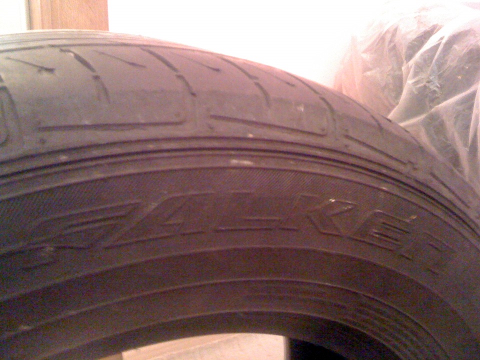 Продам гуму Falken ZE 912 235/60/16 на допал 1
