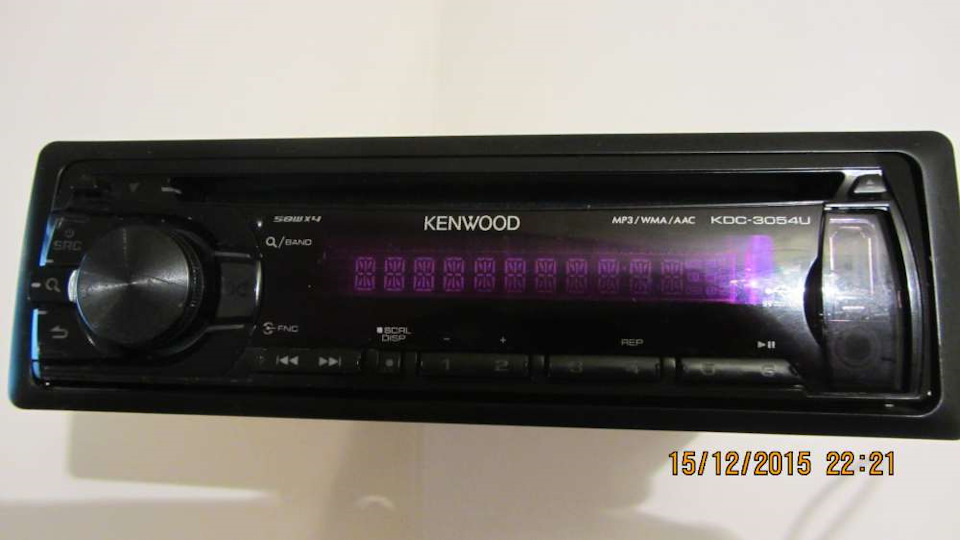 Насамперед Магнітола Kenwood 1