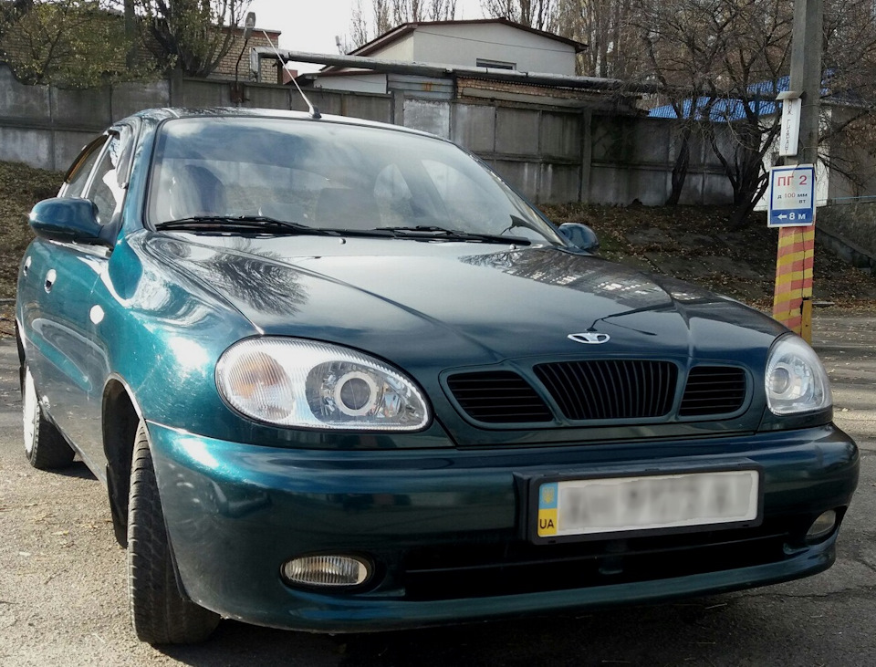 Дзеркала і радіаторні грати в колір кузова 2
