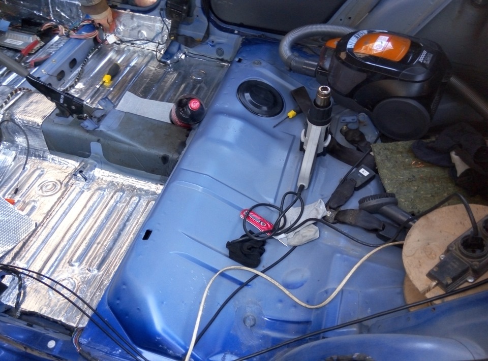 Віброізоляція підлоги в Daewoo Sens 2