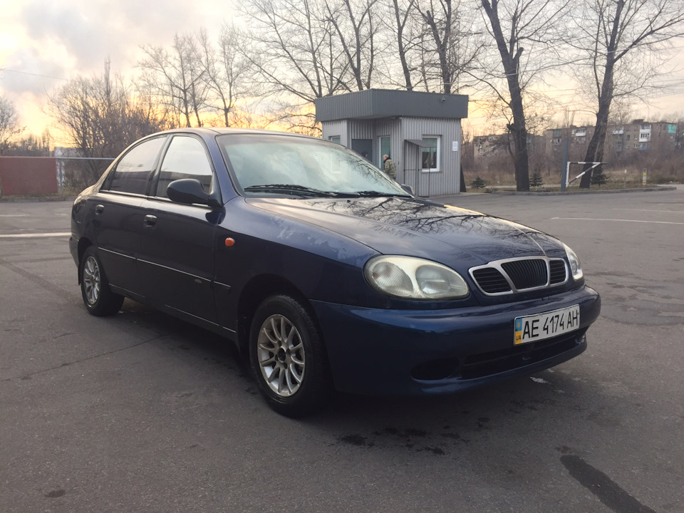 Заїхав на мийку 1
