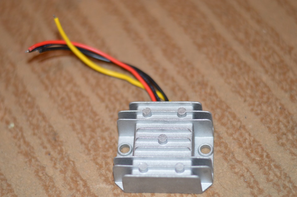 USB в Ланос/Сенс. Багато USB :))) 5