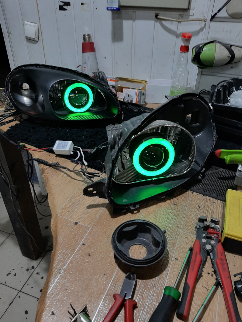 RGB очі та ручка КПП 4