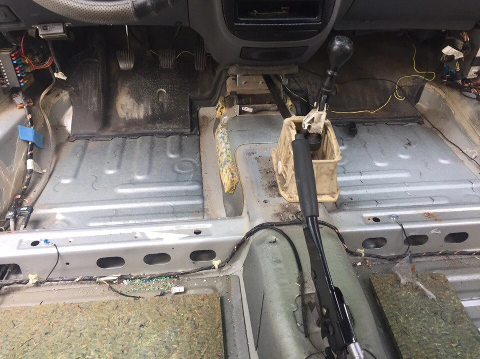 Шумовка підлоги