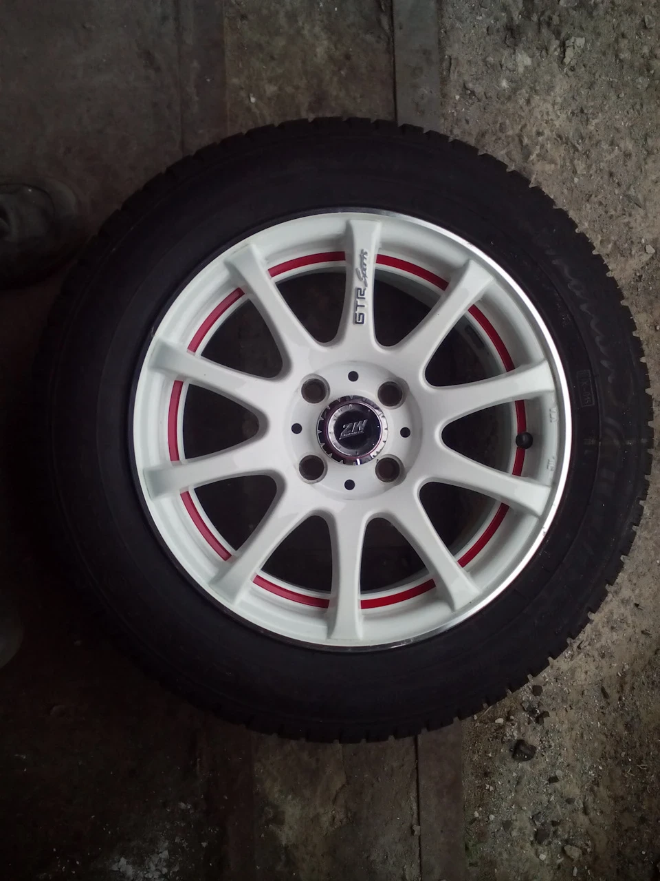 Літні шини Белшина Artmotion 175/65 R14 на дисках ZW