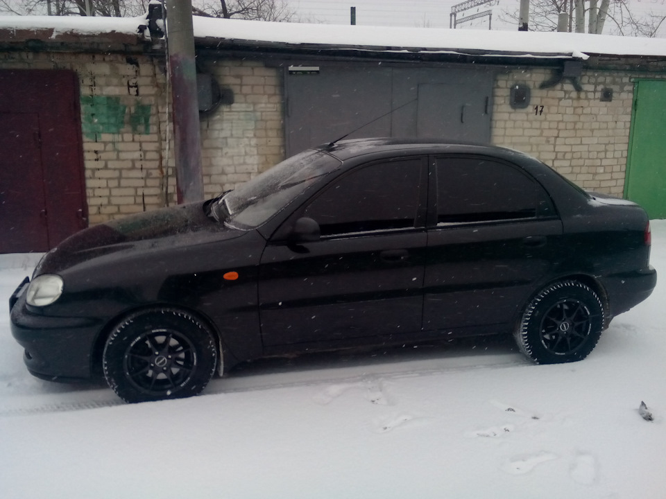 Зимові шини Белшина Artmotion 185/65 R14 на дисках ZY 3