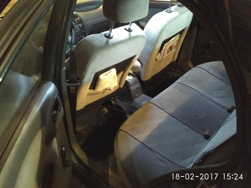 Сидіння від Пежо 307 4