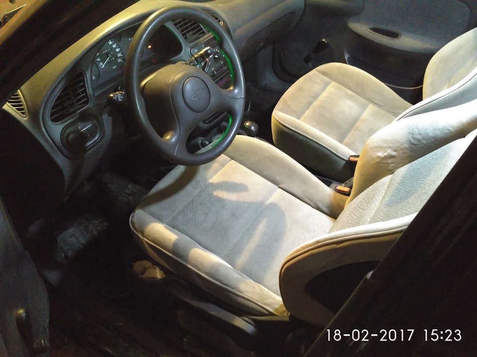 Сидіння від Пежо 307 2