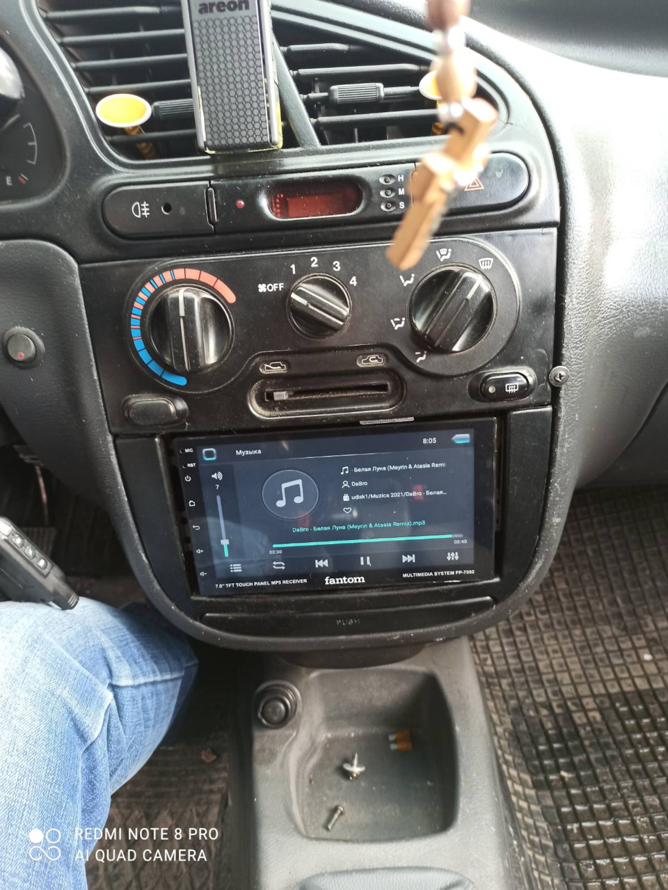 Біла з обновкою 1