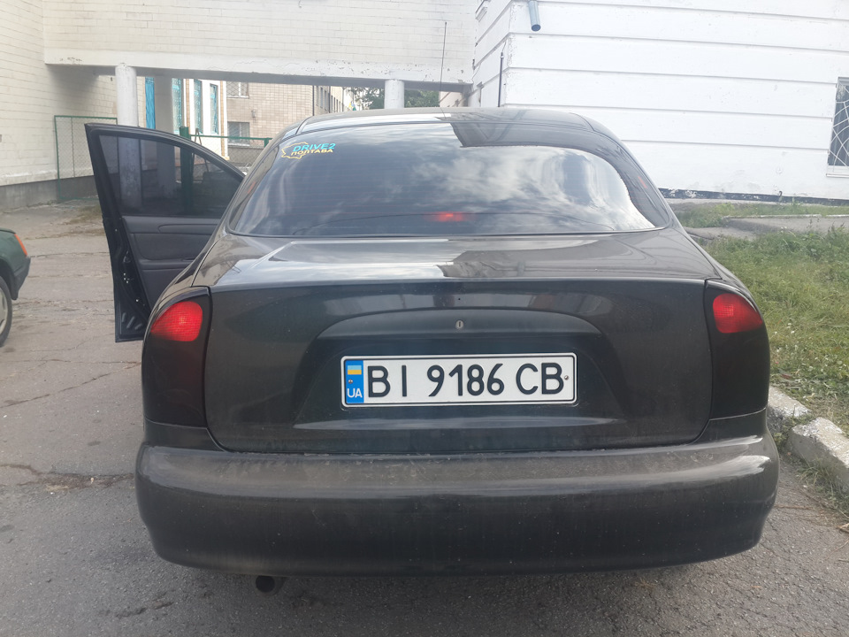 Стопи в ХЛАМ (тонування стопів чорним лаком) 5
