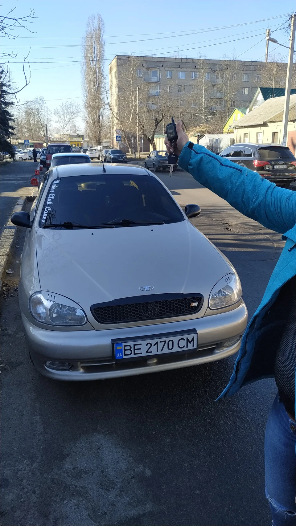 Продав булочку