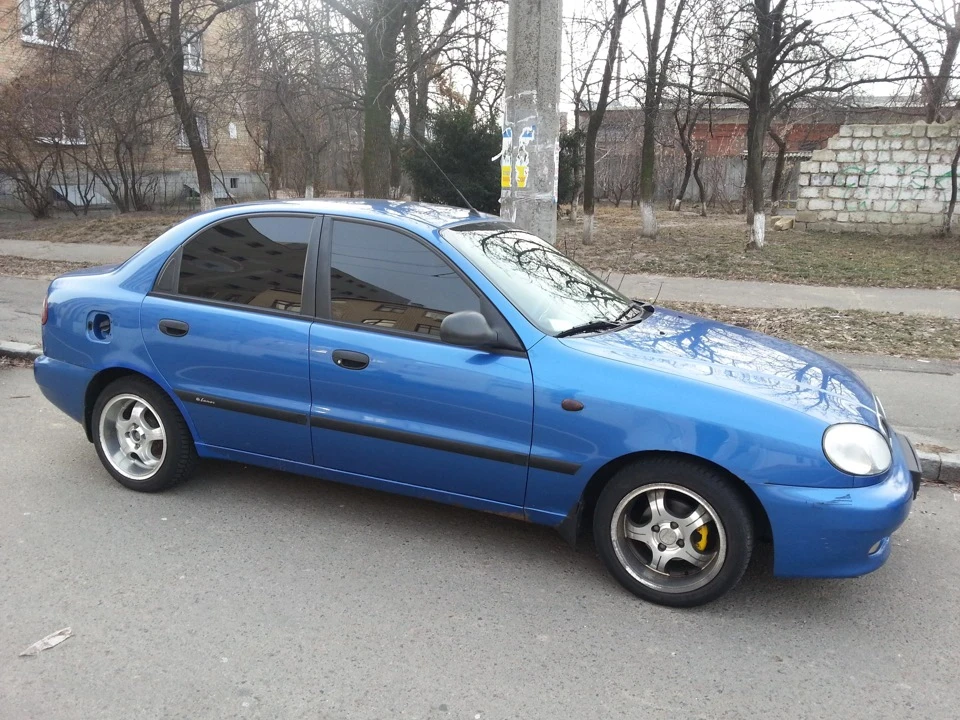 Зняли колеса(