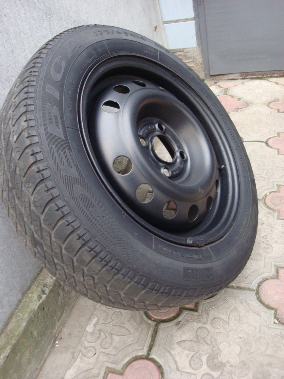 Заміна запаски з R13 на R14 4