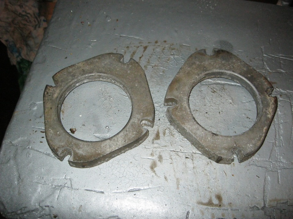 Продам запчастини 4