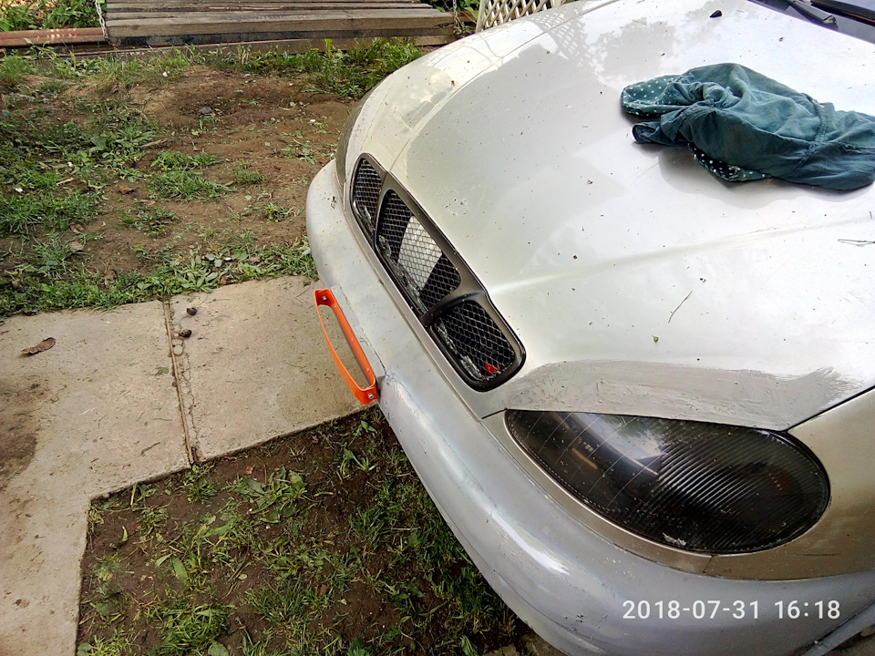 Бюджетна JDM рамка номерів 4
