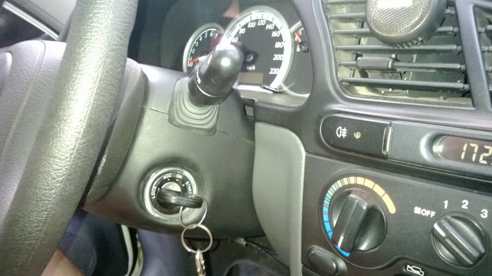 Підсвічування замку запалювання з леганзи 4