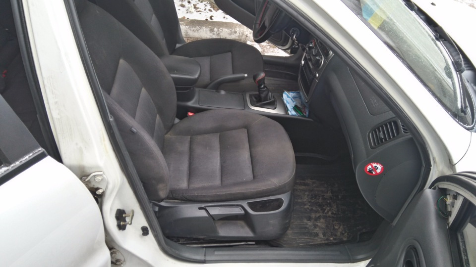 Салон Skoda Octavia A5 4