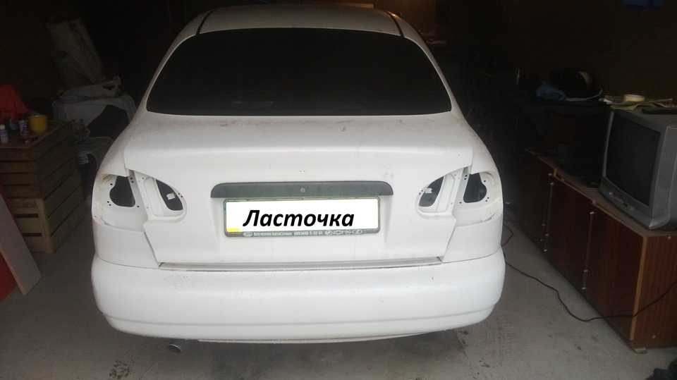 Затемнення задніх фар і повторювачів поворотів. 1