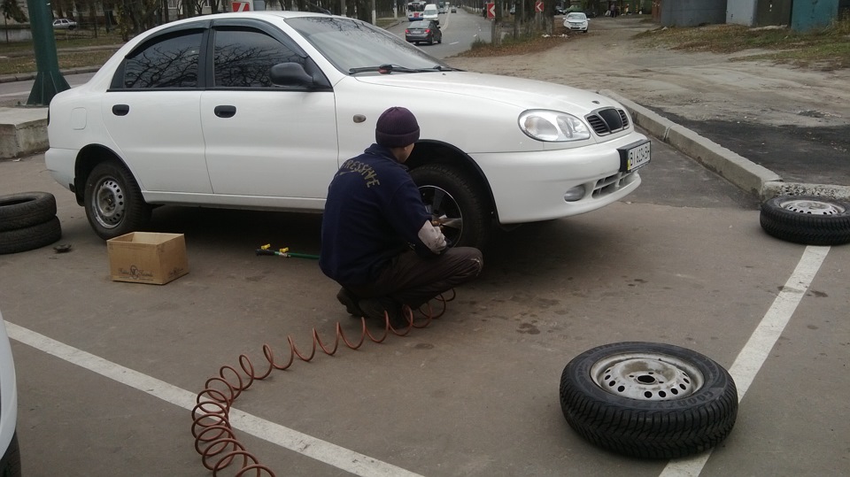 Зимова гума одягнена. 2