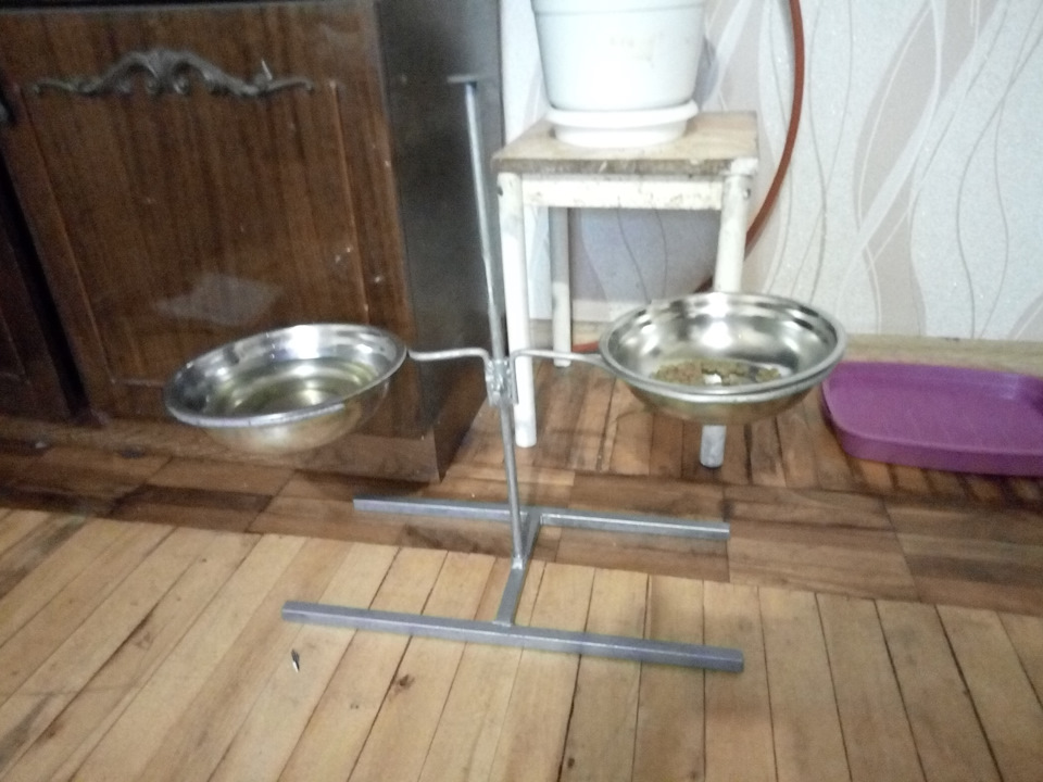 підставка для собаки під миски 5