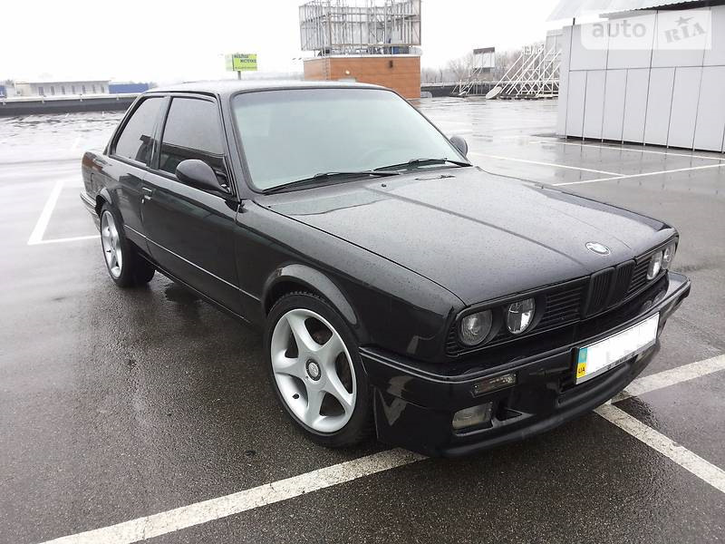 BMW E30 1