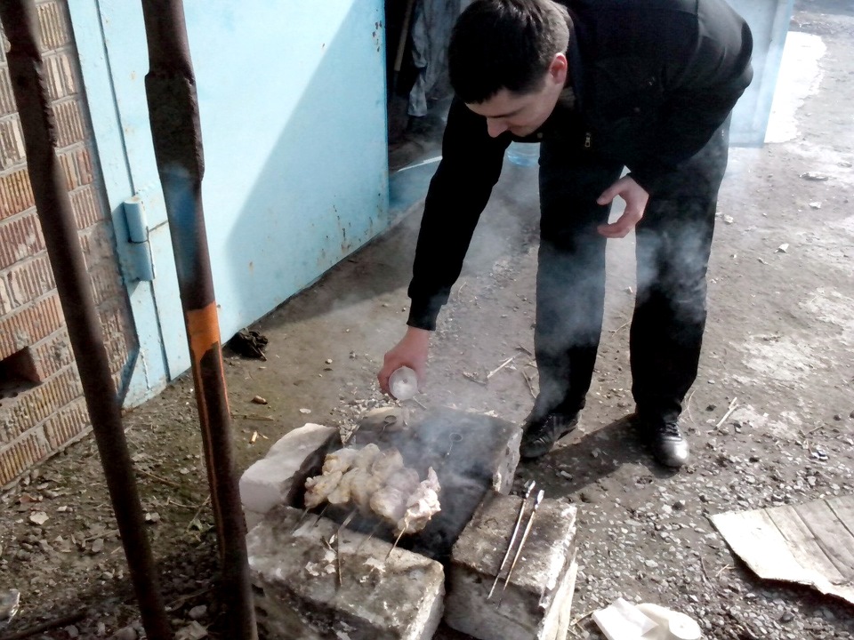 Мужики, з 23 лютого (шашлик) =)) 5