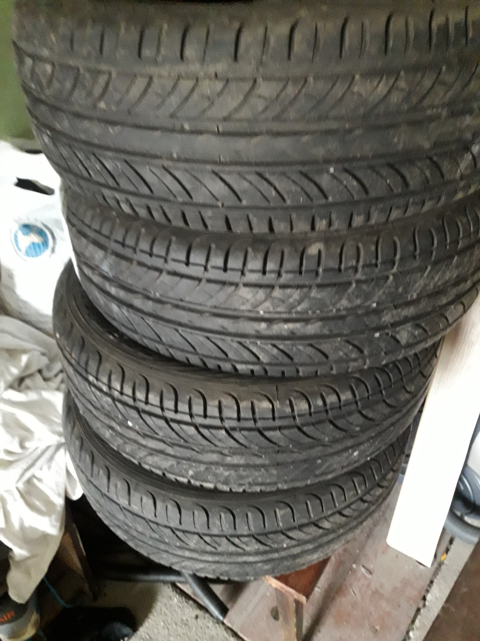Premiori solazo 185/60/14 2