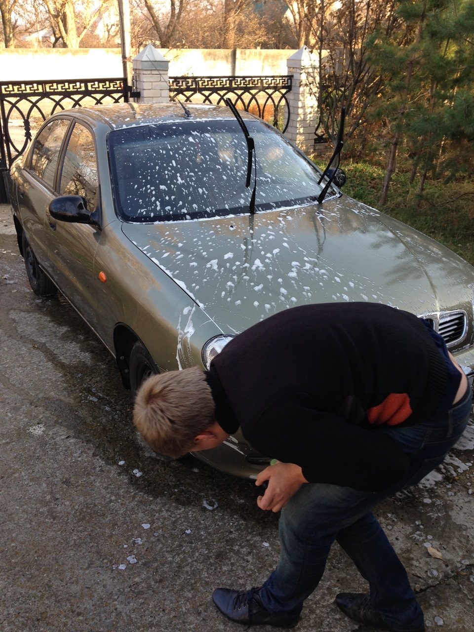 їздив у справах. вирішив помити 4