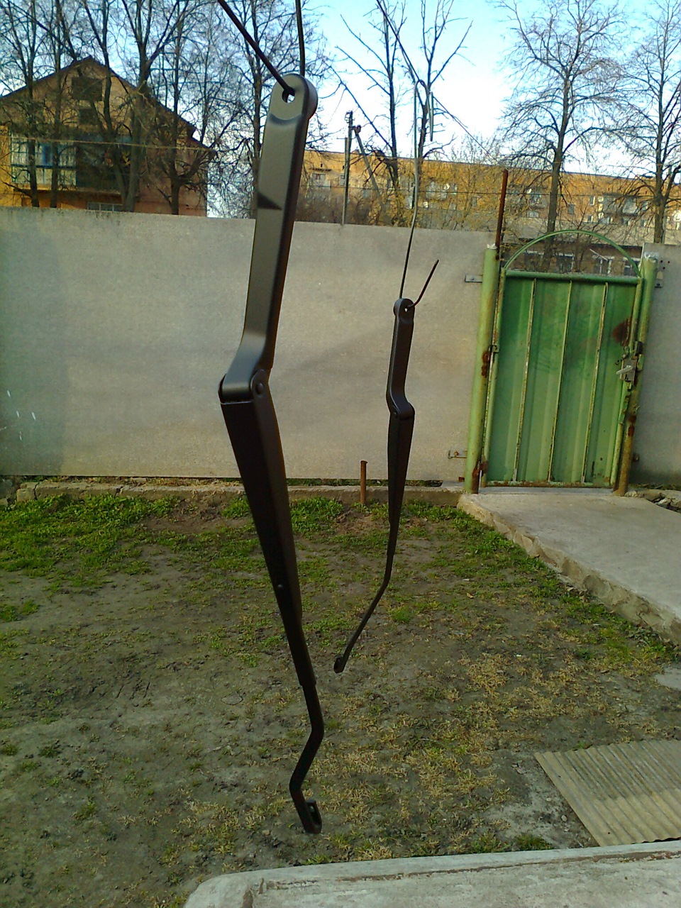 Покрска пластмаси та двірників 5
