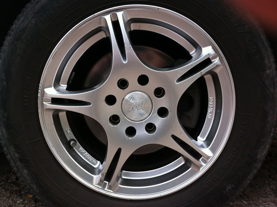 Продам диски RW (Racing Wheels) 4x100 R13x5.5 ET35 2