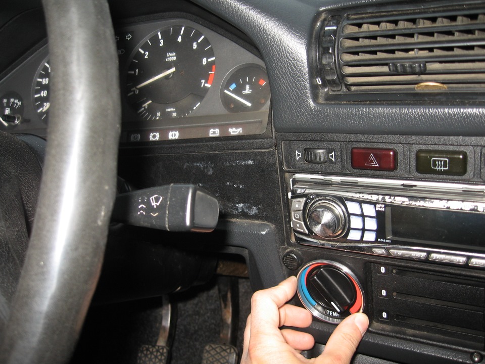 Кільця на клімат панель BMW E30 5