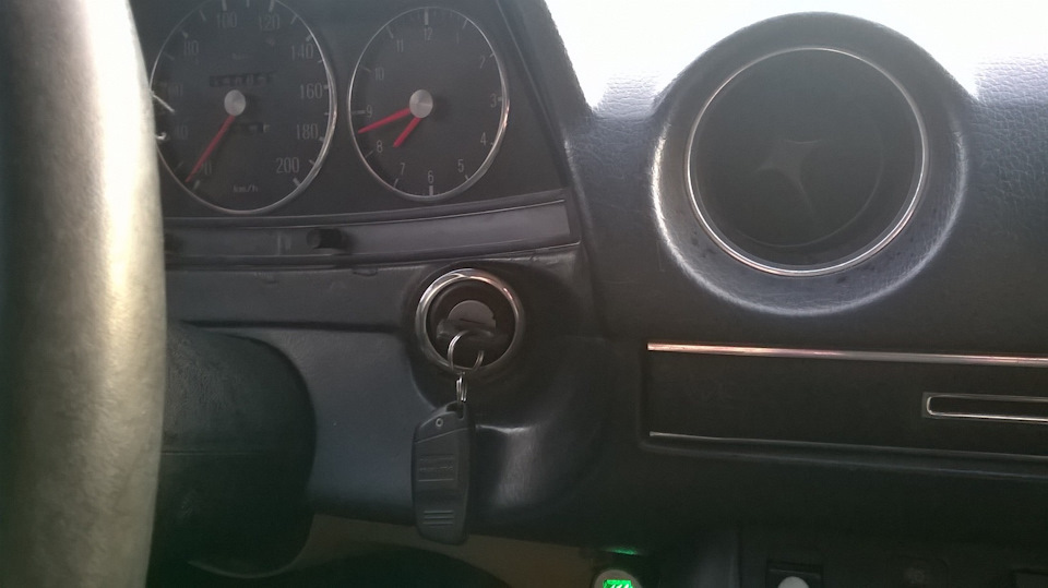 Кільця на прилади Mercedes W123 ЧУМАДАН 3