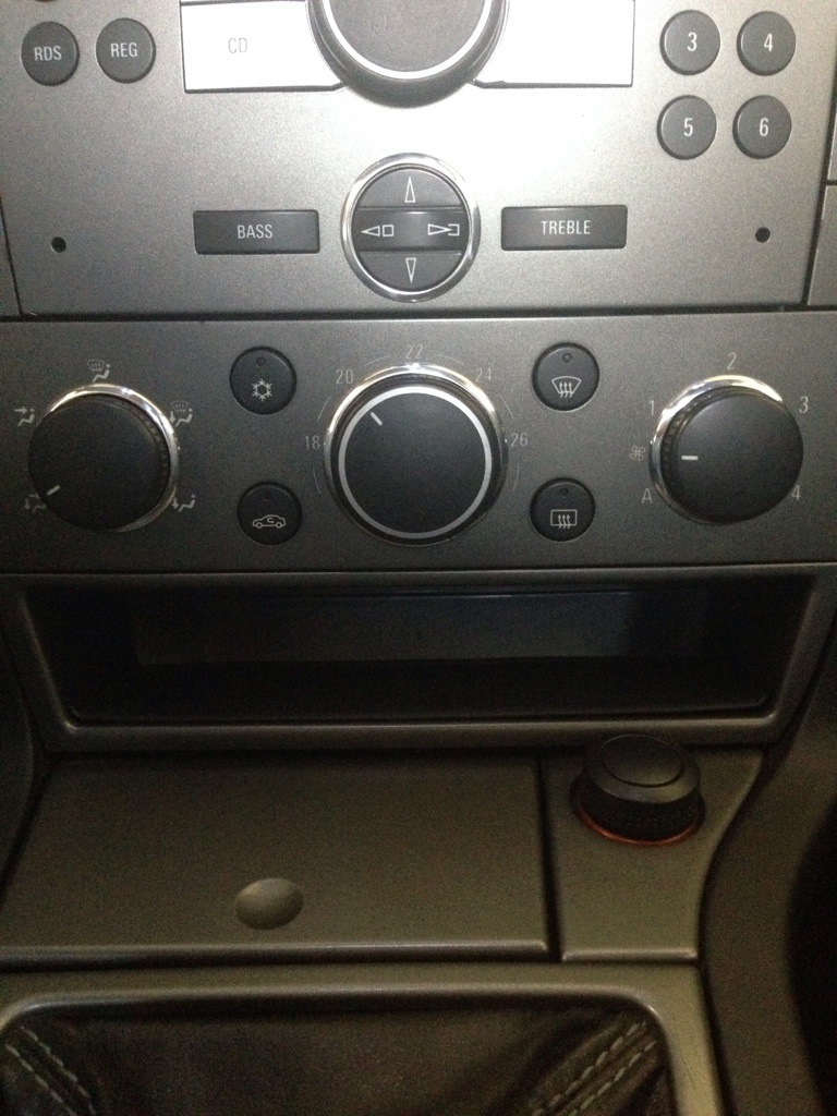 Кільця в клімат панель OPEL Vectra C 1