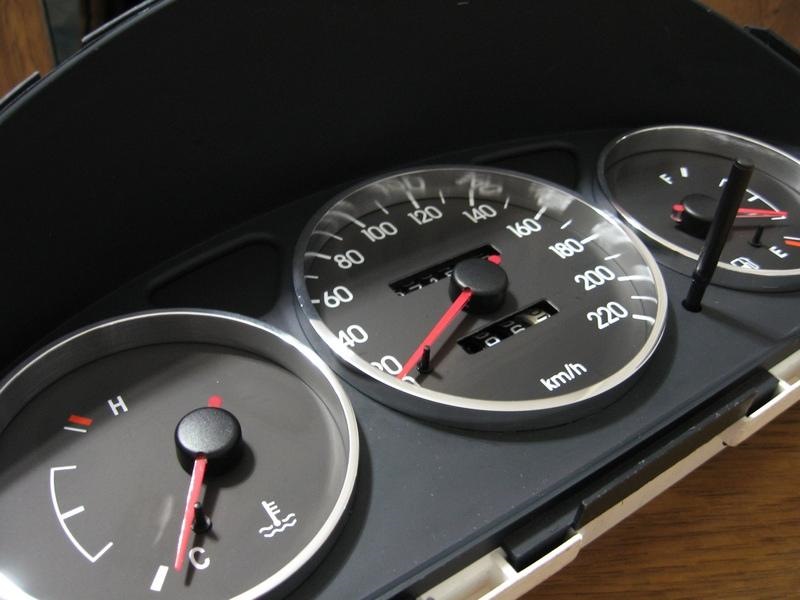 Кільця в приладку Daewoo Lanos 1