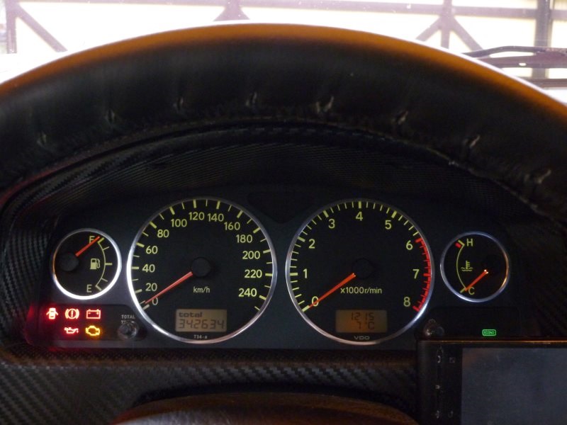 Кільця в приборку та клімат панель Toyota AVENSIS 97-03 2
